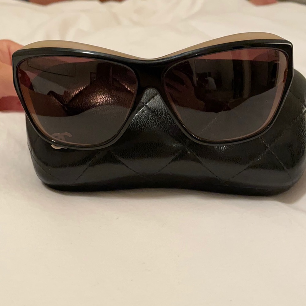 Chanel two toned cat eye sunglasses brown